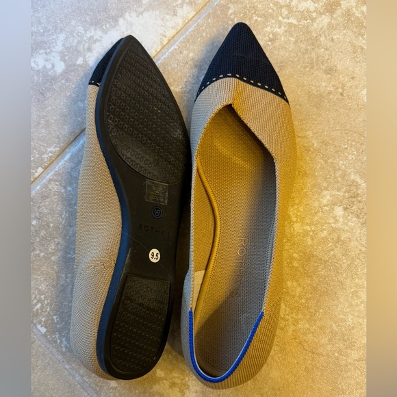 The Point in Camel Captoe, 9.5 - Picture 4 of 7